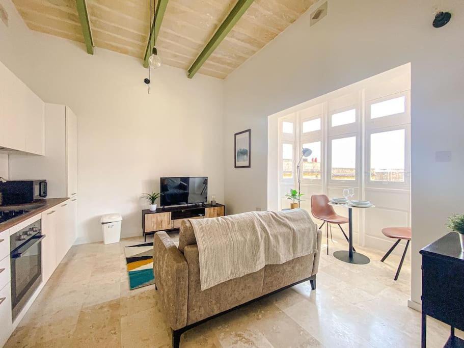 Apartment Designer Furnished - Entire 2b By Solea