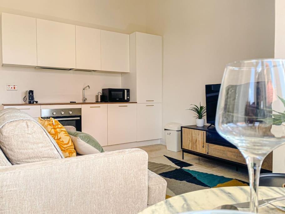 Designer Furnished - Entire 2b By Solea Sliema